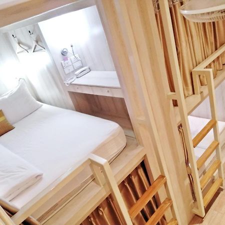 Mariya Lady Hostel Suvarnabhumi Airport Bangkok Exterior photo